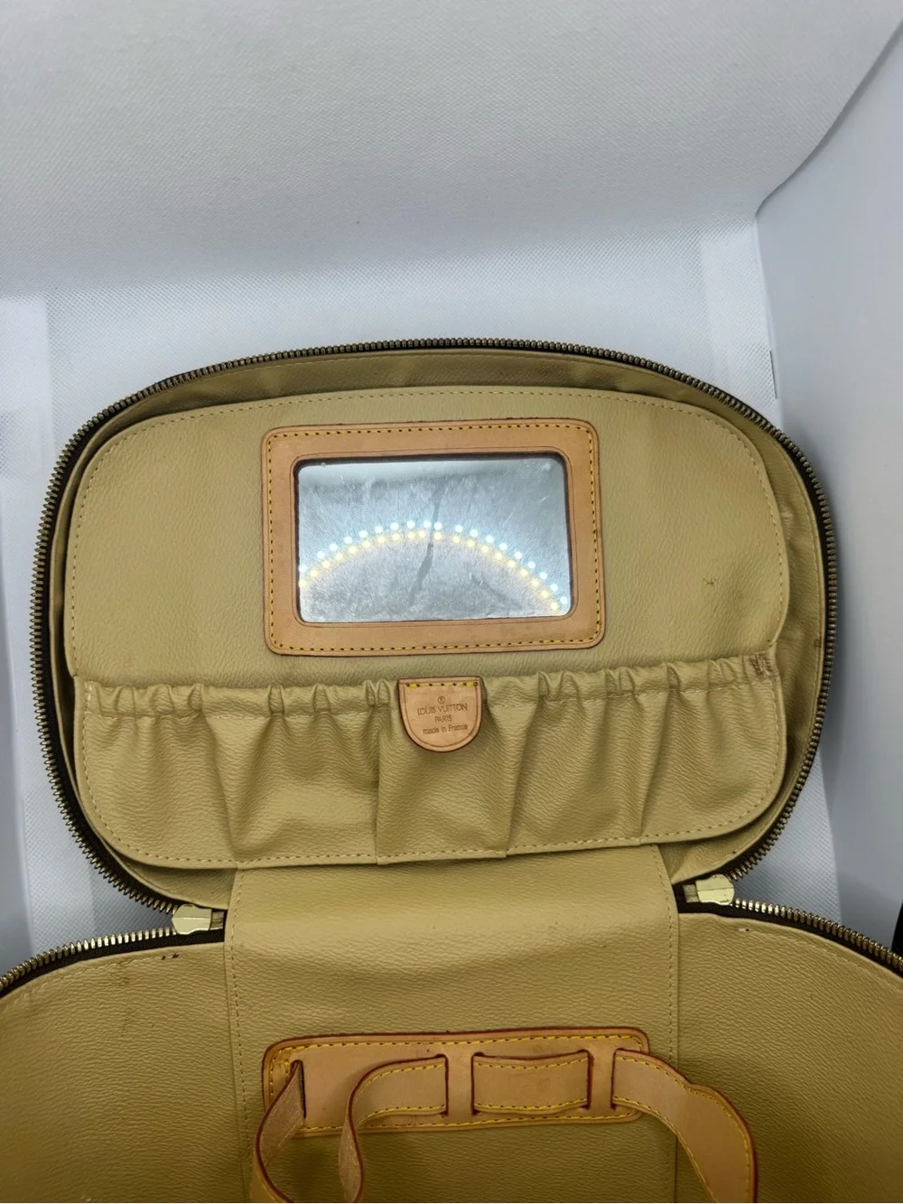 Louis Vuitton vuitton tones